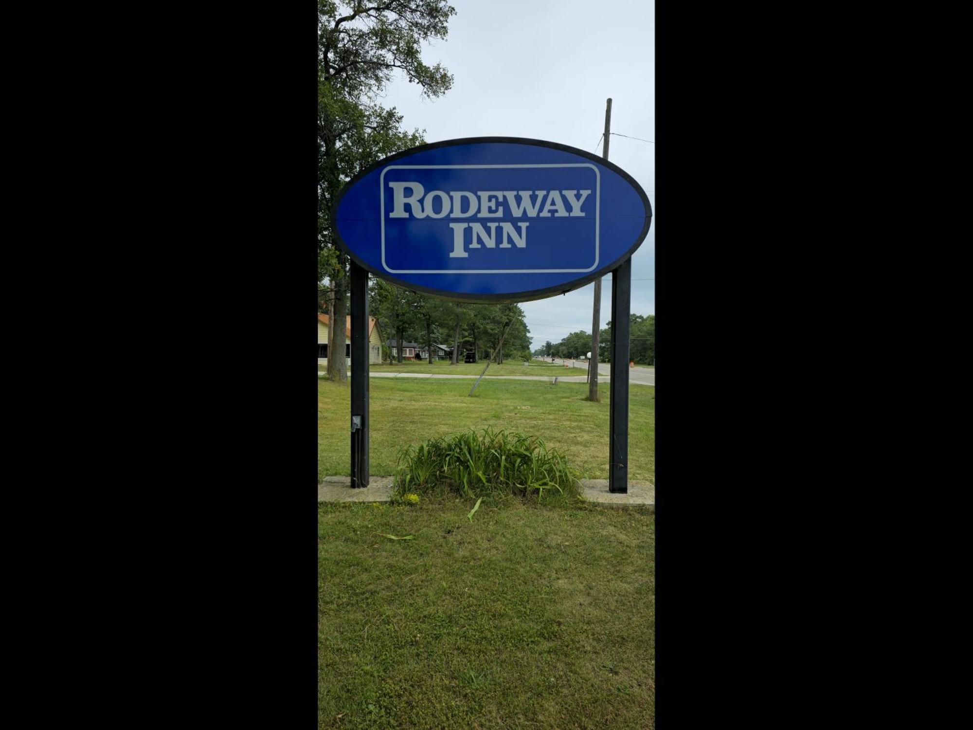 Rodeway Inn Formerly Camp Inn Lodge Oscoda Exterior photo